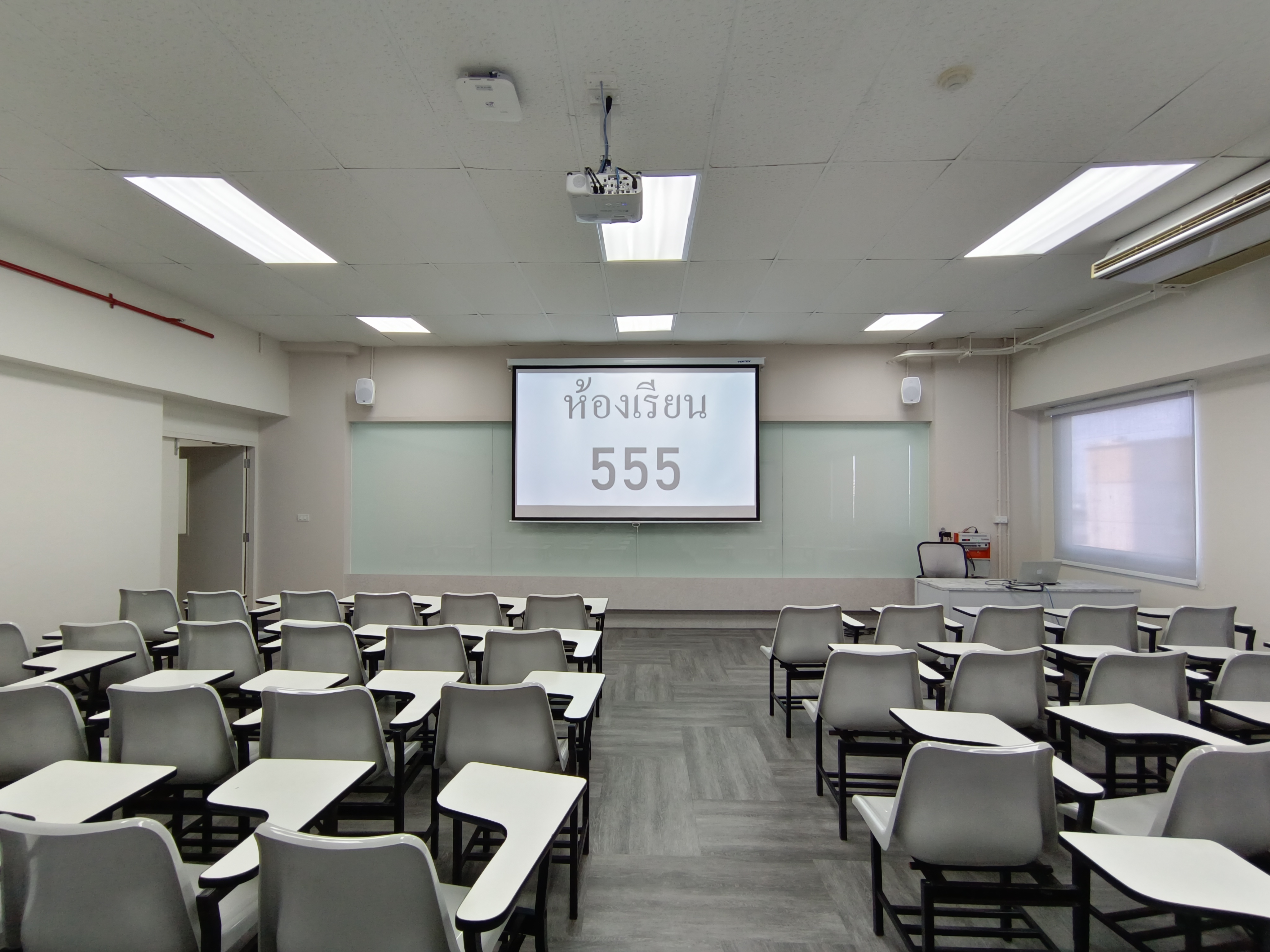 555
